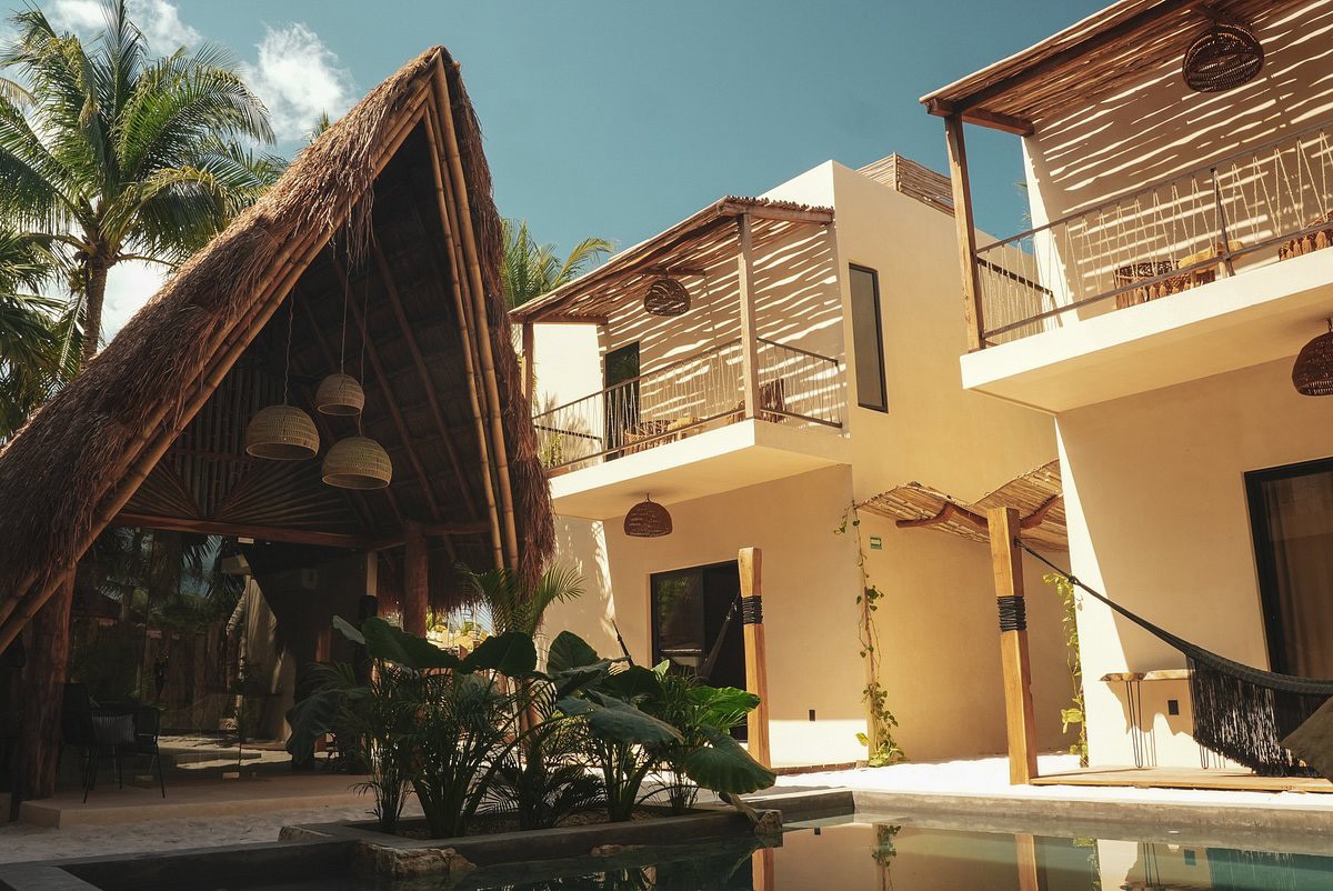 Nikau El Cuyo Hotel